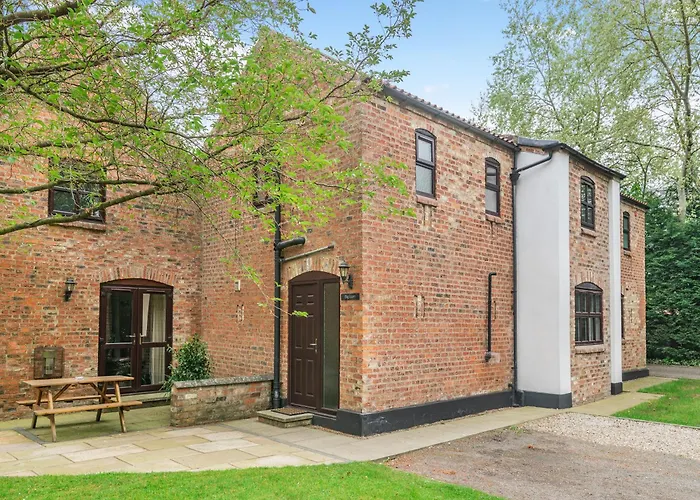 Big Barn - 16439 * יורק