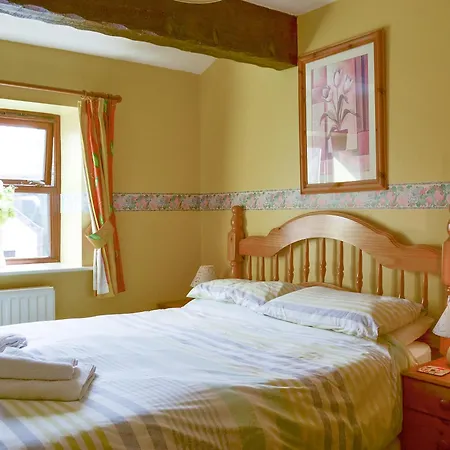 Big Barn - 16439 * יורק