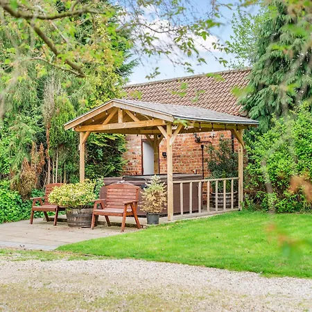 Big Barn - 16439 بيت للعطل *